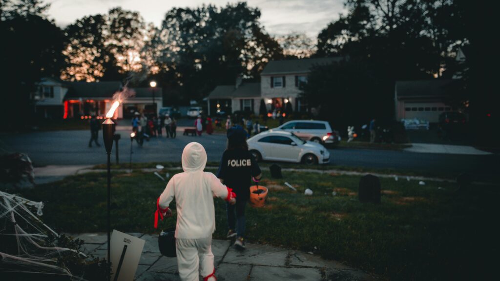 How To Have a Safe Neighborhood During Halloween